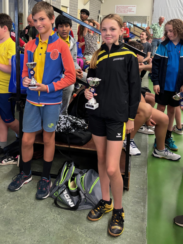 Sara 1st mini-midi-meerkampen